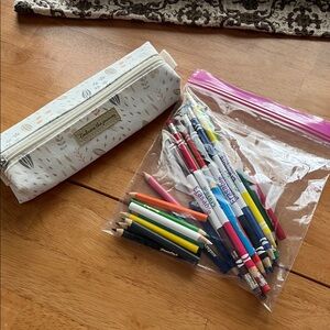 Mr. Pen fabric Pencil Case with colored pencils.